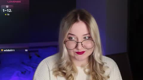 Snapshot of sensual_girrrl chatting on 04-27-26, 11:36 Ilona online show from 04-27-26, 11:36