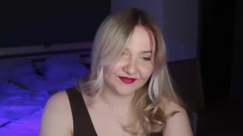 Snapshot of sensual_girrrl chatting on 05-19-26, 01:56 Ilona online show from 05-19-26, 01:56