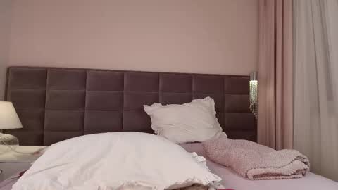 Snapshot of sensual_jasmine chatting on 02-23-25, 04:57 Jasmine online show from 02-23-25, 04:57