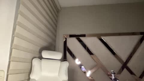 Nataly online show from 12-18-24, 01:37