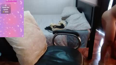 Snapshot of sensual_natalie chatting on 07-09-26, 03:38 sensual_natalie online show from 07-09-26, 03:38