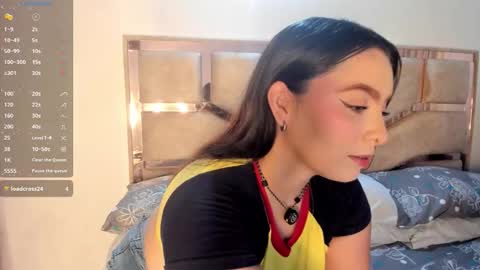 Snapshot of sensual_woman11 chatting on 01-31-26, 11:58 MIA online show from 01-31-26, 11:58
