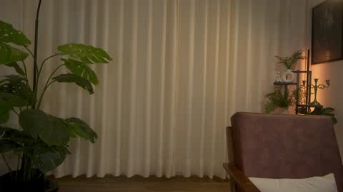 Snapshot of sensualcherry_ chatting on 12-02-24, 12:41 Maria- OF sensual bee online show from 12-02-24, 12:41