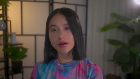 Snapshot of sensualcherry_ chatting on 01-24-25, 12:09 Maria- OF sensual bee online show from 01-24-25, 12:09