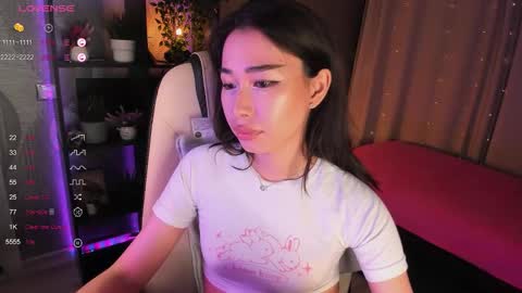 Kiki online show from 09-17-25, 04:08