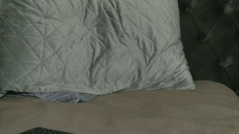 Alya online show from 11-27-25, 10:28