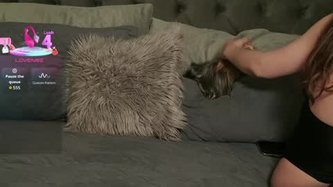 Alya online show from 03-30-26, 01:50