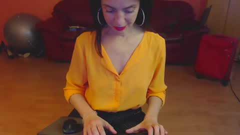 sensualmyra online show from 01-24-25, 01:47
