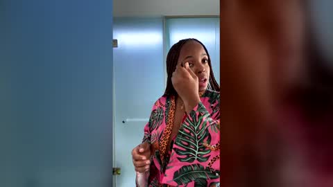 Snapshot of sensualprima chatting on 02-20-26, 05:59 sensualprima online show from 02-20-26, 05:59