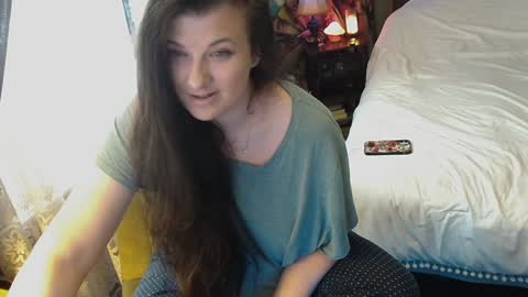 Snapshot of sentfrmheaven chatting on 12-16-24, 03:22 Tara online show from 12-16-24, 03:22