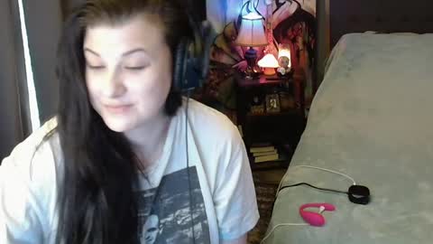 Snapshot of sentfrmheaven chatting on 02-13-25, 01:59 Tara online show from 02-13-25, 01:59