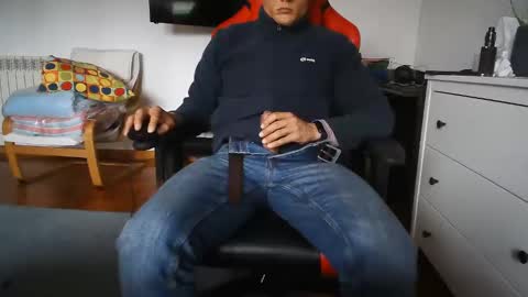 Snapshot of sepvito chatting on 01-04-25, 04:11 sepvito online show from 01-04-25, 04:11