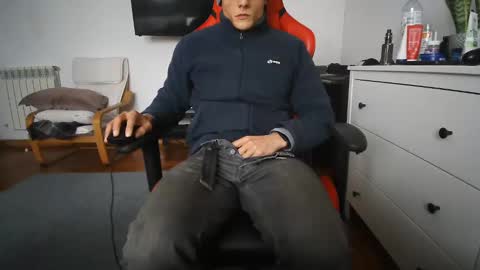 Snapshot of sepvito chatting on 03-09-25, 02:21 sepvito online show from 03-09-25, 02:21