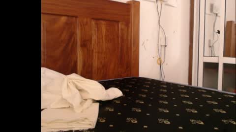 Anne online show from 04-06-26, 08:37