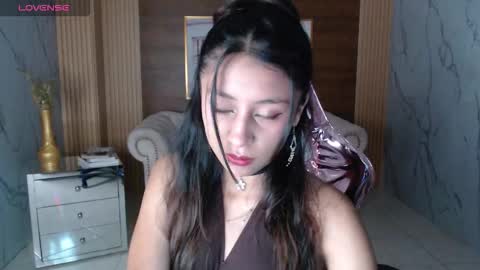 serabella_s online show from 12-04-25, 12:58
