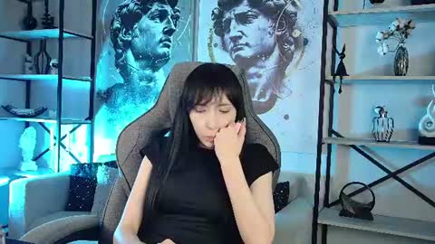 Snapshot of seraphinesparda chatting on 07-24-26, 11:52 Sera online show from 07-24-26, 11:52
