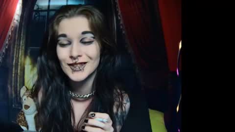 Snapshot of seraphinmunster chatting on 02-04-25, 06:06 Seraphin Munster online show from 02-04-25, 06:06