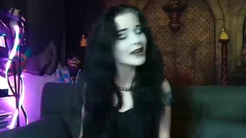 Snapshot of seraphinmunster chatting on 10-14-25, 05:47 Seraphin Munster online show from 10-14-25, 05:47