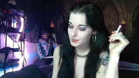 Snapshot of seraphinmunster chatting on 11-07-25, 11:38 Seraphin Munster online show from 11-07-25, 11:38