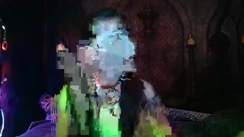 Snapshot of seraphinmunster chatting on 02-04-26, 06:14 Seraphin Munster online show from 02-04-26, 06:14