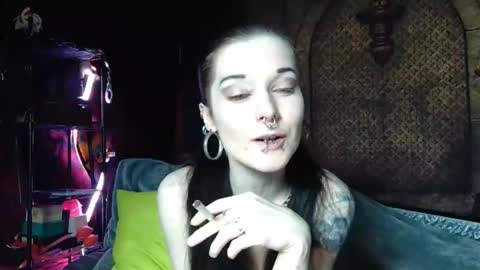 Snapshot of seraphinmunster chatting on 02-13-26, 11:23 Seraphin Munster online show from 02-13-26, 11:23