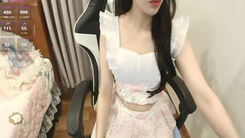 Snapshot of serena_angel18 chatting on 04-19-26, 11:20 Serena online show from 04-19-26, 11:20