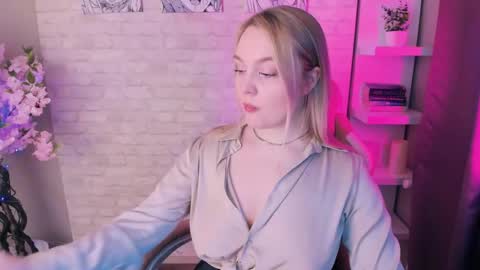 Serena online show from 03-11-26, 08:31