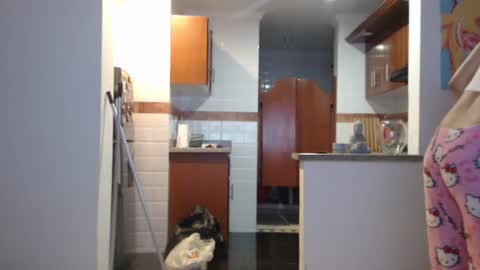 sararoussee online show from 06-22-26, 11:46