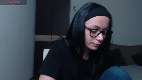 SereneSophi online show from 04-06-26, 04:46