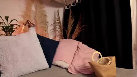 Serenity online show from 03-06-26, 11:45