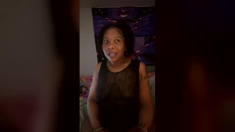 Snapshot of serenity_dayze chatting on 05-16-26, 05:04 serenity_dayze online show from 05-16-26, 05:04