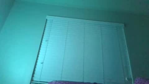 Snapshot of serenityfaith1 chatting on 12-19-25, 10:33 serenityfaith1 online show from 12-19-25, 10:33