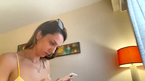 Snapshot of serenityroseee chatting on 05-25-26, 06:47 serenityroseee online show from 05-25-26, 06:47