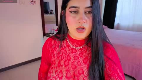 Snapshot of serenna_se chatting on 05-20-26, 08:59 Serenna Cruz online show from 05-20-26, 08:59