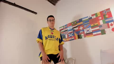 Snapshot of sergiocamiloa_30 chatting on 06-18-26, 01:06 jax fire online show from 06-18-26, 01:06