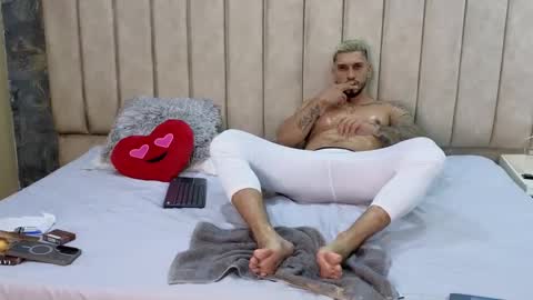 HEY IM SETH online show from 03-12-25, 08:31