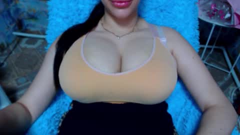 seu_cute online show from 11-15-25, 12:56