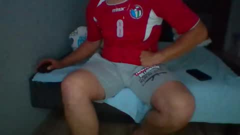 Snapshot of sewek101 chatting on 09-08-25, 07:24 Sewerin online show from 09-08-25, 07:24