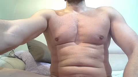 Snapshot of sex_machine_19 chatting on 12-06-24, 12:05 SEX MACHINE 19 online show from 12-06-24, 12:05