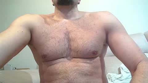 Snapshot of sex_machine_19 chatting on 01-12-25, 12:01 SEX MACHINE 19 online show from 01-12-25, 12:01