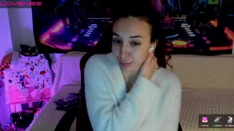Leyila Johnnyn online show from 01-13-25, 11:49