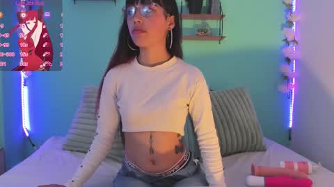 Snapshot of sex_rouse chatting on 10-22-25, 05:02 Rouse online show from 10-22-25, 05:02