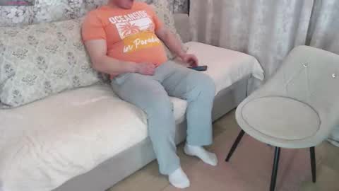 Roxy Kate Mary Alex Arnold online show from 03-20-26, 02:33