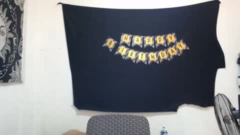 Snapshot of sexandroid1016 chatting on 10-16-25, 04:57 sexandroid1016 online show from 10-16-25, 04:57