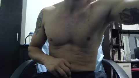 Snapshot of sexandsexy1999 chatting on 07-18-26, 06:56 Daniel Taylor online show from 07-18-26, 06:56