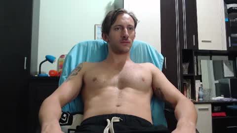 Snapshot of sexandsexy1999 chatting on 08-07-26, 08:22 Daniel Taylor online show from 08-07-26, 08:22