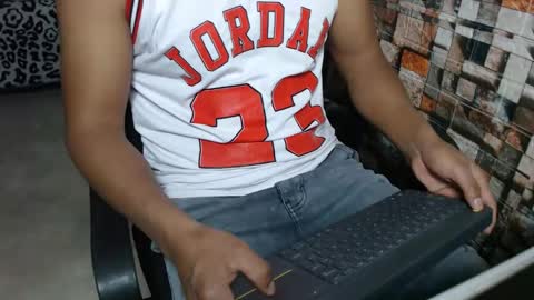 arnold online show from 11-06-25, 02:01