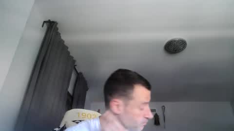 Snapshot of sexbrute chatting on 08-03-26, 02:22 sexbrute online show from 08-03-26, 02:22