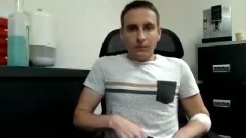 Snapshot of sexede20cm chatting on 06-18-26, 04:00 sexede20cm online show from 06-18-26, 04:00