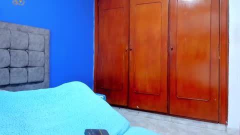 karen and camilo online show from 02-26-25, 07:42